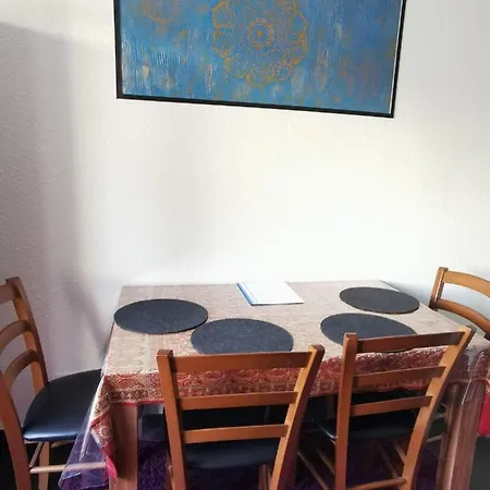 Shiraz-Home Das Ferienhaus In Holzminden, 120Qm Privatsphaere Fuer Ungestoerte Erholung Esterno foto