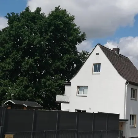 Shiraz-Home Das Ferienhaus In Holzminden, 120Qm Privatsphaere Fuer Ungestoerte Erholung Esterno foto